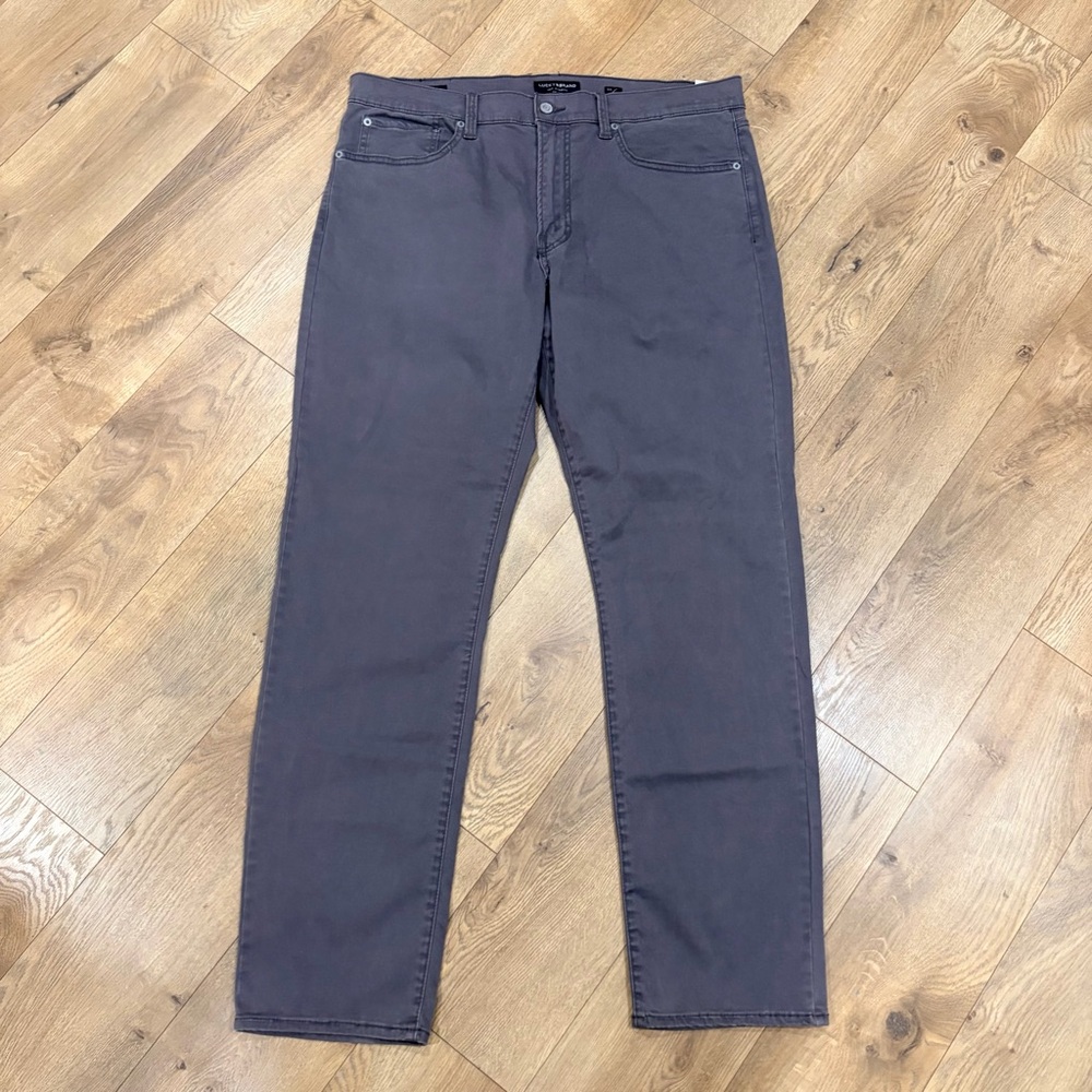 NWT LUCKY BRAND 121 slim straight leg pants - Size 36” x 32”